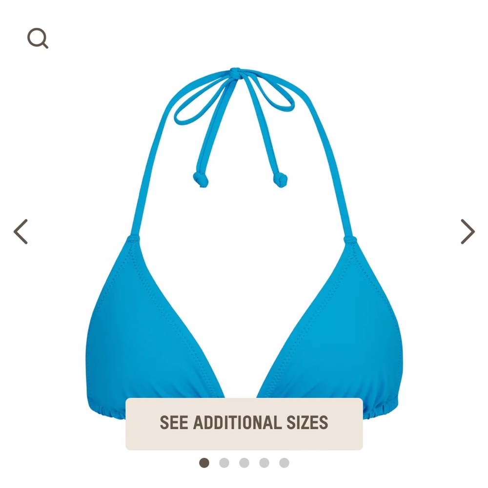 Skims bikini top